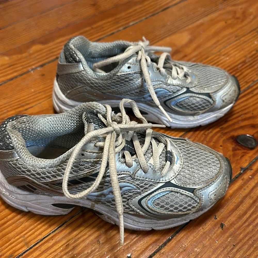 Saucony Sneakers